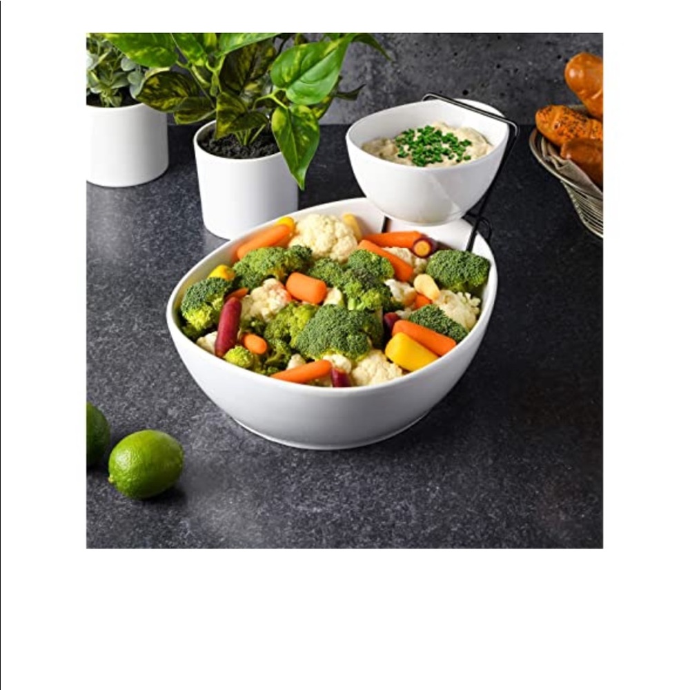 NWT Gibson Gracious Dining Chip & Dip Set